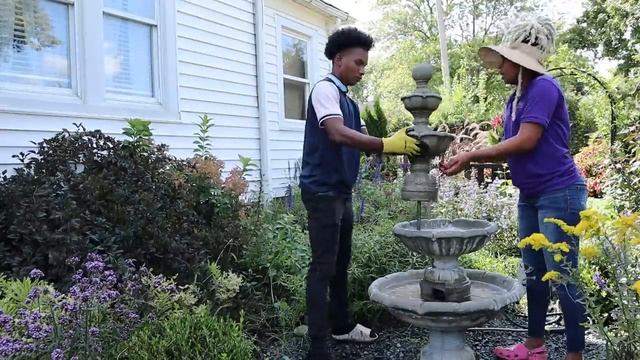 Weeds Have Taken Over, But It's Ok | GARDENADDICTZ смотреть онлайн