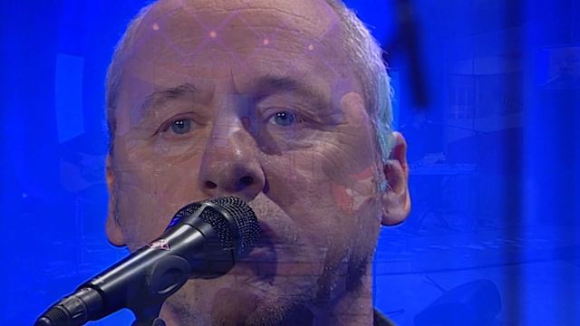 Mark Knopfler - True Love Will Never Fade (3 nach 9, 23.11.2007).mp4 смотреть онлайн