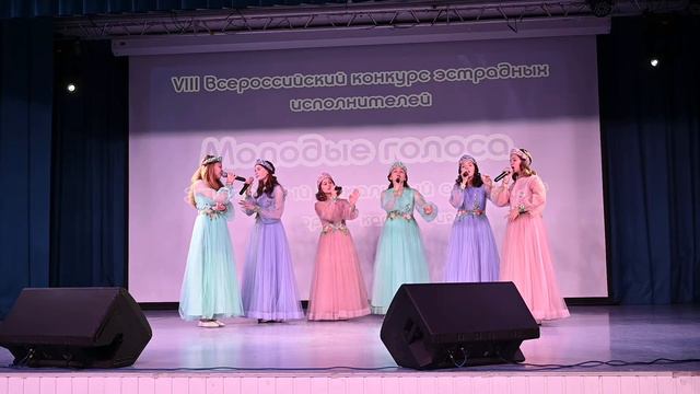 Ансамбль "Вива" - Гляжу в озера синие смотреть онлайн
