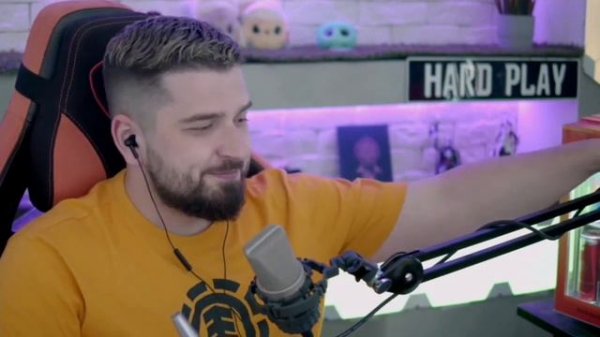 HARD PLAY РАССКАЗЫВАЕТ ИСТОРИИ ИЗ ЖИЗНИ НАРЕЗКА СТРИМА HARD PLAY #hardplay #хардплей