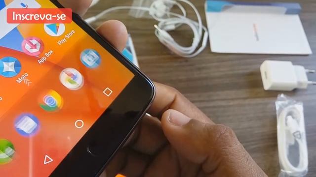 Motorola Moto E4 Plus XT1773 16GB Bateria 5000mAh - Unboxing смотреть онлайн