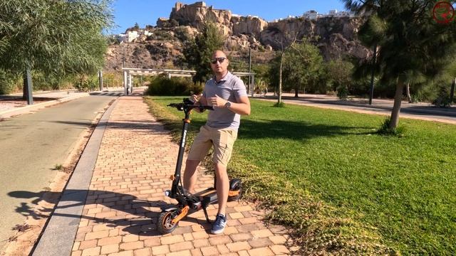 KuKirin G2 Max Electric Scooter Review - 1000W, 55km/h, 70km Range!