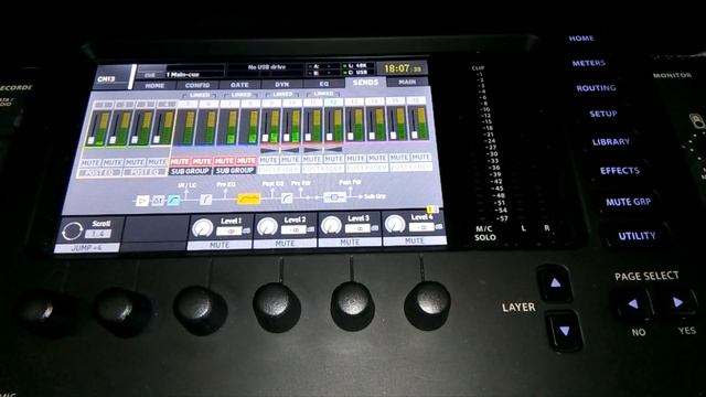 Behringer x32|Подключение микрофона смотреть онлайн