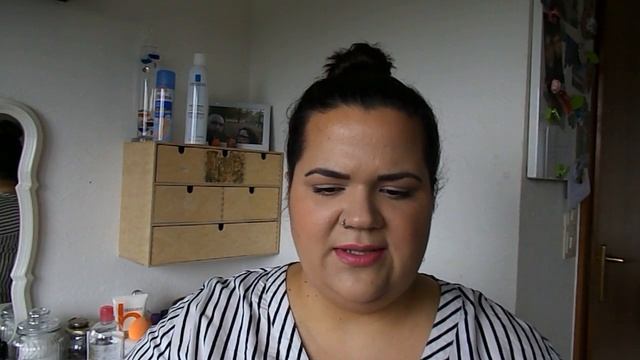 Shopaholic смотреть онлайн