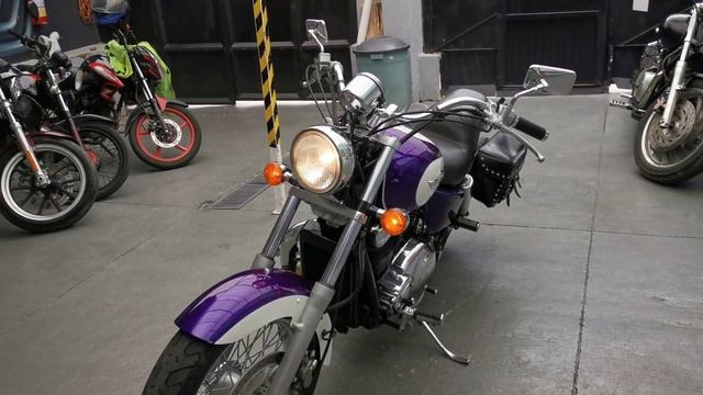 HONDA SHADOW VT 1100 ACE 1996 #HONDA #SHADOW #VT1100 #MOTOCICLISMO #CYCLEHOUSEDEMEXICO смотреть онлайн