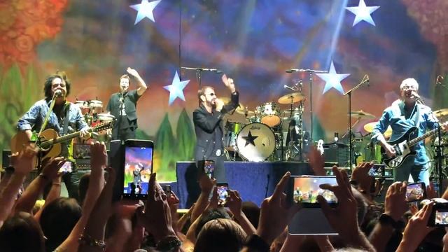 Ringo Starr 78 years Yellow Submarine смотреть онлайн