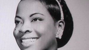Willie Mae  « big mama « Thornton     « HOUND DOG «     stereo 2021 mix.....