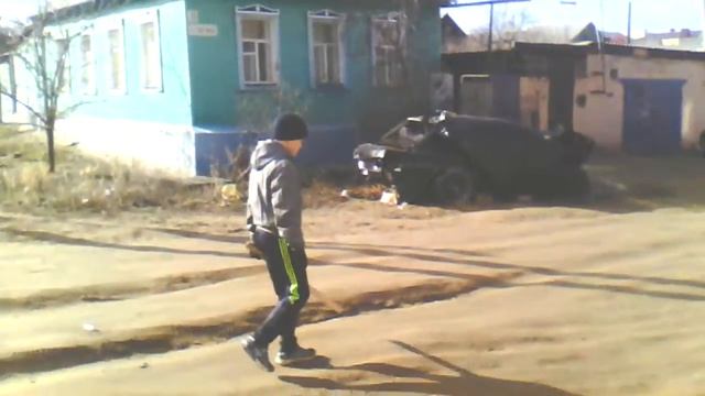 Разбиваем лобовуху смотреть онлайн