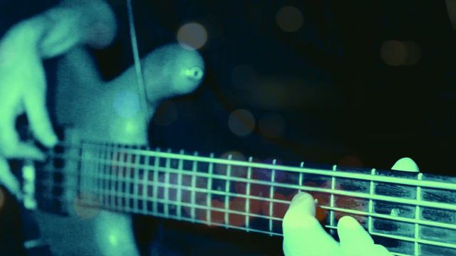 Achille Lauro - Bam Bam Twist (Bass Cover) смотреть онлайн