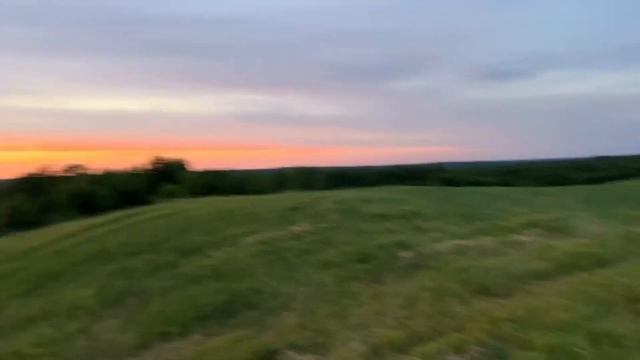 Глава 4. Закат и рассвет на лошадях Лунной долины смотреть онлайн