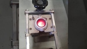 Тестовый залив серебра  на индукционной центробежной литейной машине Manfredi millennium R