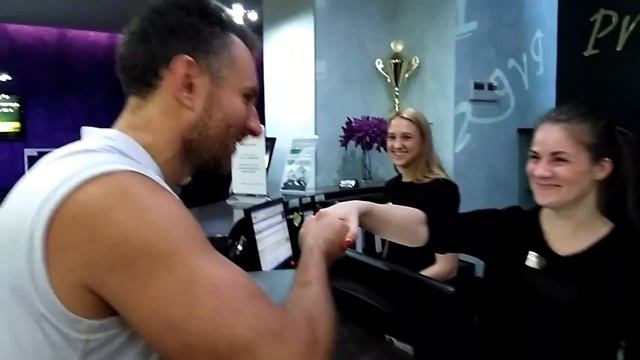 Творческое задание( рукопожатие ) смотреть онлайн