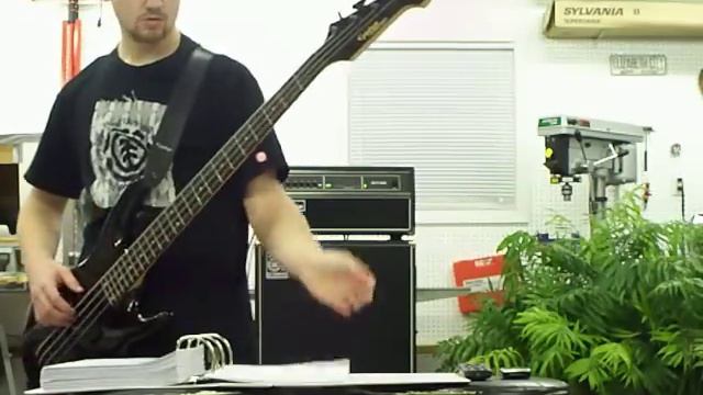 Metallica - Fade to Black on bass смотреть онлайн
