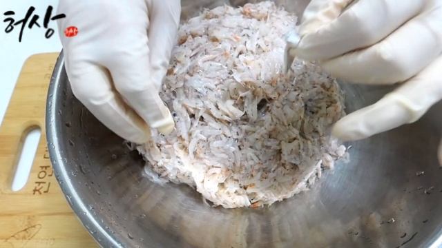 생새우손질보관법 김장새우준비 팁! 이렇게보관하면 1년두고 드실수있어요.(How to store raw shrimp) смотреть онлайн
