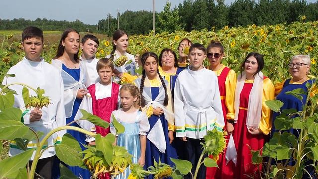 Песня: Дай Бог вам счастья, земляки смотреть онлайн