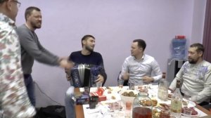 Алексей Симонов и все все (А я милого узнаю по походке)
