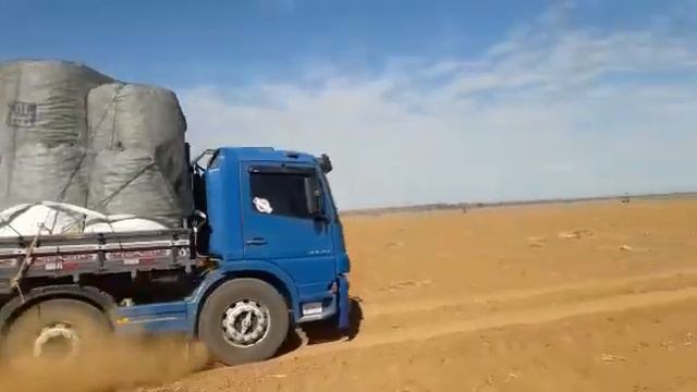 Instalando Pente na Turbina no MB Atego 2425 do Pipoca de Uberaba/MG..Paulinho Pente 34992309321 смотреть онлайн