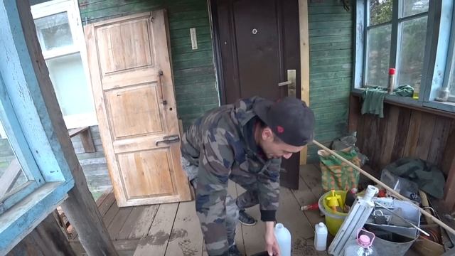 ЗАЧИСТКА ДОМА ПРОШЛА УСПЕШНО ! ЗАКРЫЛИ ВОНЮЧИЙ ВОПРОС ! ВОССТАНОВЛЕНИЕ ЗАБРОШЕННОЙ ДАЧИ !  СТОЛЫЧ !