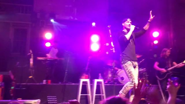 Brett Young - San Antonio TX Cowboys Dance Hall 5/12/2017 смотреть онлайн