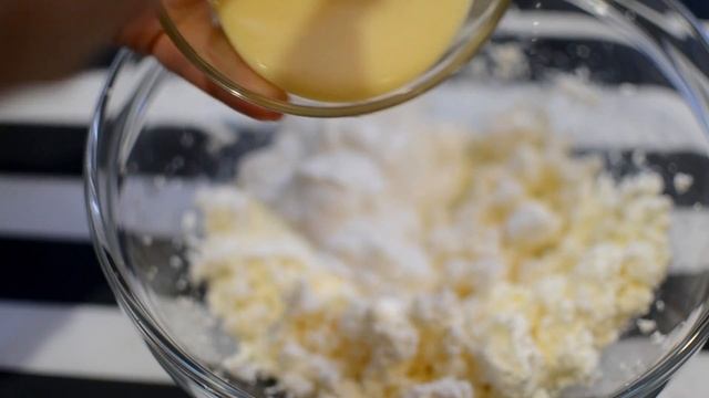 Самый простой творожной крем! Рецепт творожного крема. Легко и просто! смотреть онлайн