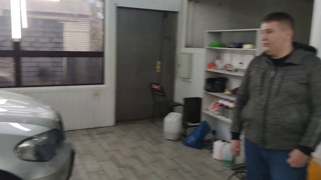 СКОЛЬКО ЗАРАБАТЫВАЕТ ВЛАДЕЛЕЦ СЕТИ АВТОМОЙКИ. Автомойка. Как отрыть автомойку смотреть онлайн