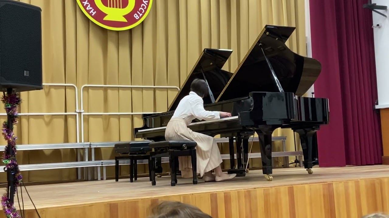 С. Рахманинов - "Маргаритки". Исп. Екатерина Соловьёва смотреть онлайн