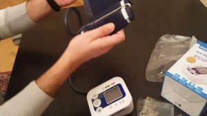 Электронный танометр Arm Style (измеритель давления крови)