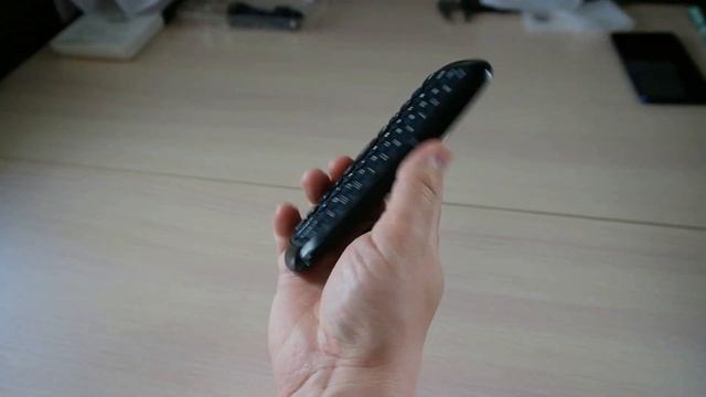 Аэромышь с клавиатурой Wechip W1 смотреть онлайн