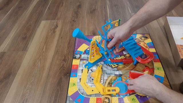 How to Setup and Play Mouse Trap Board Game смотреть онлайн