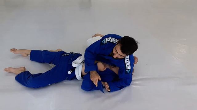 Bjj - Control Lateral: Strangulare cu propriul chimono смотреть онлайн