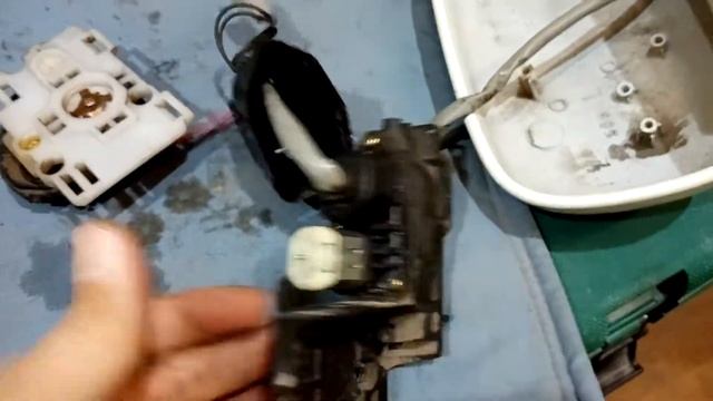 НЕремонт левого зеркала смотреть онлайн