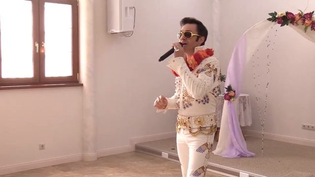 Зал в восторге ! Элвис Пресли на свадьбе !!! смотреть онлайн