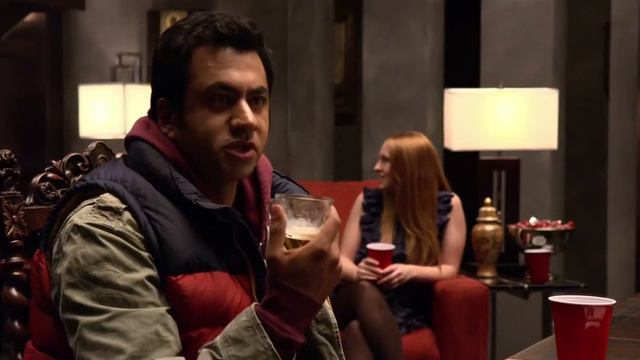 Убойное Рождество Гарольда и Кумара / A Very Harold & Kumar Christmas смотреть онлайн