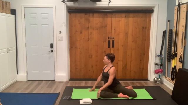 Mat pilates flow 6-27-23 смотреть онлайн