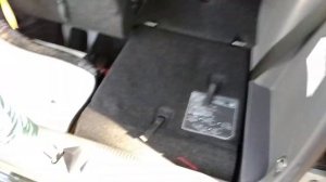 тойота исис 2009 фишки понравившиеся мне !!!!!