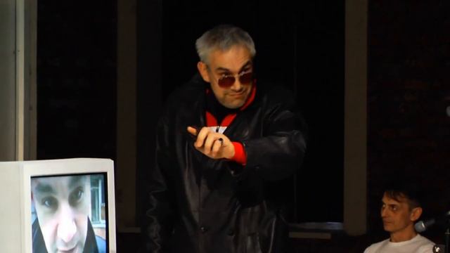 Музыка как шанс для человека в целлофане смотреть онлайн