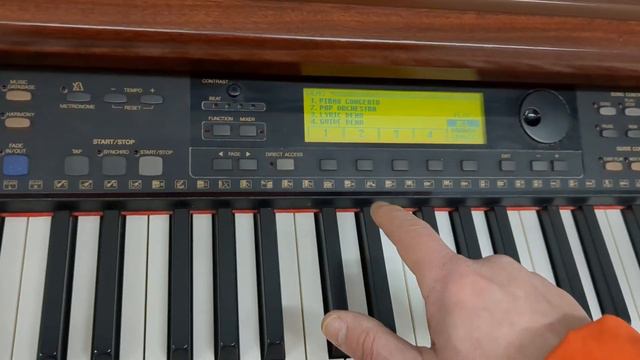 Yamaha Clavinova CVP-103 digital piano arranger in mahogany colour stock number 23094 смотреть онлайн