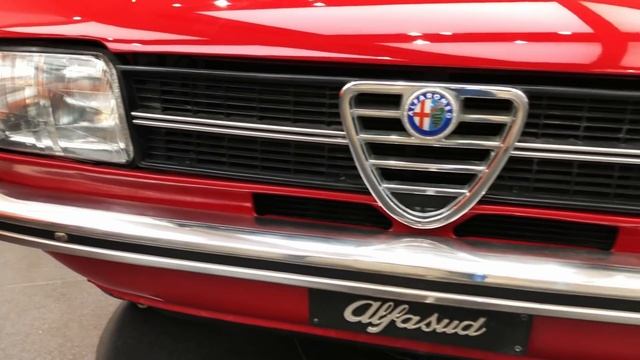 50 Shades Of Giulia: A Journey Through Alfa Romeo Colors смотреть онлайн