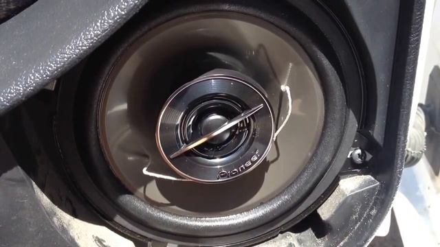 Pioneer 2-Way Speaker TS-G13221 смотреть онлайн
