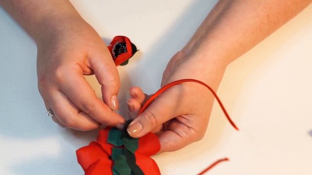 Бонус к уроку: Как сделать Мак из Шёлка ?Bonus alla lezione fiore di papavero смотреть онлайн