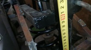 Стяжка пружин из домкрата