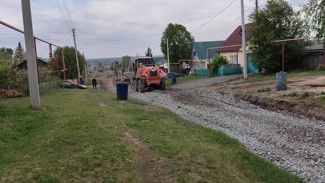 Текущий ремонт N2 улицы Сергиенко в р.п.Колывань смотреть онлайн