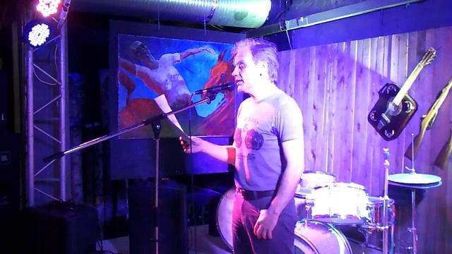 Рифма звучная подруга часть 15 Одаренко Святослав читает свои стихи смотреть онлайн