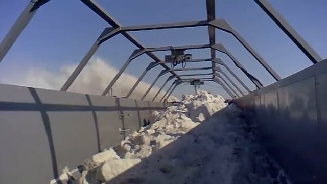 ПСС-1К.Выгрузка снега смотреть онлайн