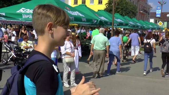 Сентябрь во Дворце смотреть онлайн