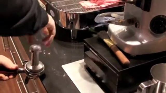 Keith Newman on Coffee at Java Republic смотреть онлайн