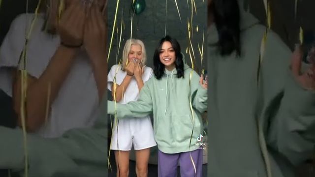 Валя Карнавал сделала причёску Юли Гаврилиной ?❤ смотреть онлайн
