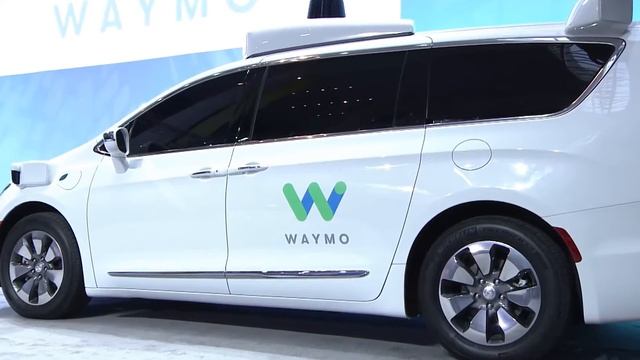 Google's Waymo overview, When will Self Driving Cars become a Reality? смотреть онлайн