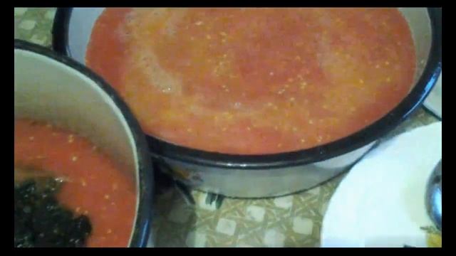 Консервация в сентябре: соус с базиликом - делаю впервые, и ещё много-много помидоров!.. смотреть онлайн