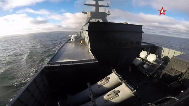Corvette "Stoykiy" destroyed naval target with a missile in the Baltic смотреть онлайн